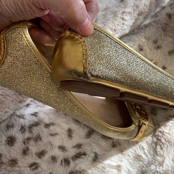 MICHAEL Michael Kors gold flats good condition size 9 - Picture 4 of 9